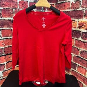 St. John’s Bay Women’s Red Long Sleeve Essential Tee Size L Item #PHK5954